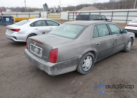 2003 Cadillac Deville Standard z USA, uszkodzony, nr VIN 1G6KD54Y13U238000